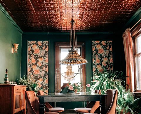 upgrade-your-dining-room-with-these-decor-tips_1.jpeg